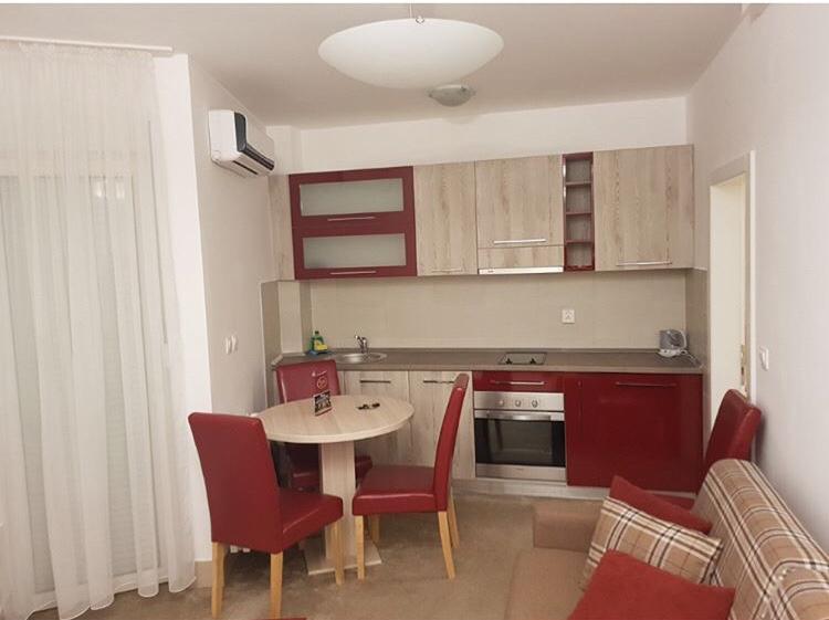 Holiday Wing Apartment 2 Jagodina Luaran gambar